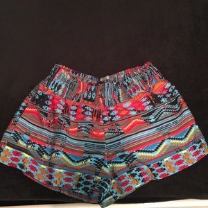 Tapestry flowy shorts